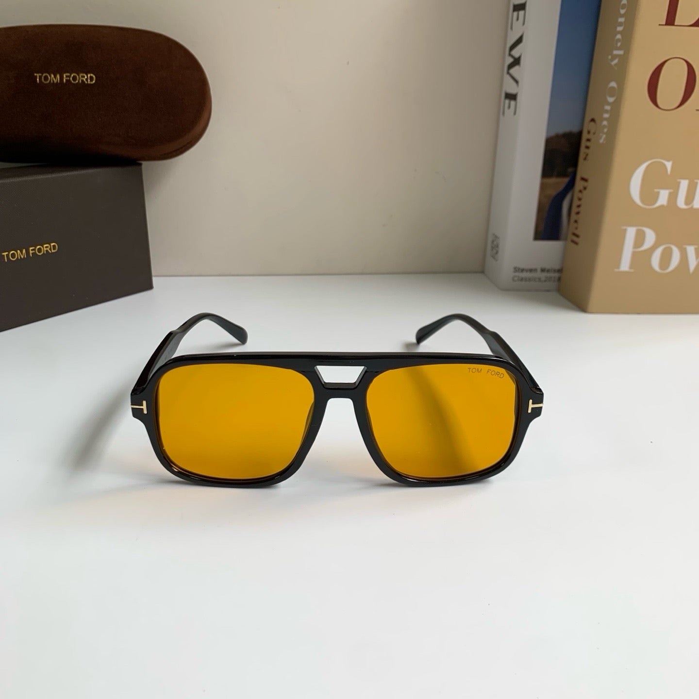 Tom Ford Fashion Orange Lens Sunglasses for Men & Women - detail image 5