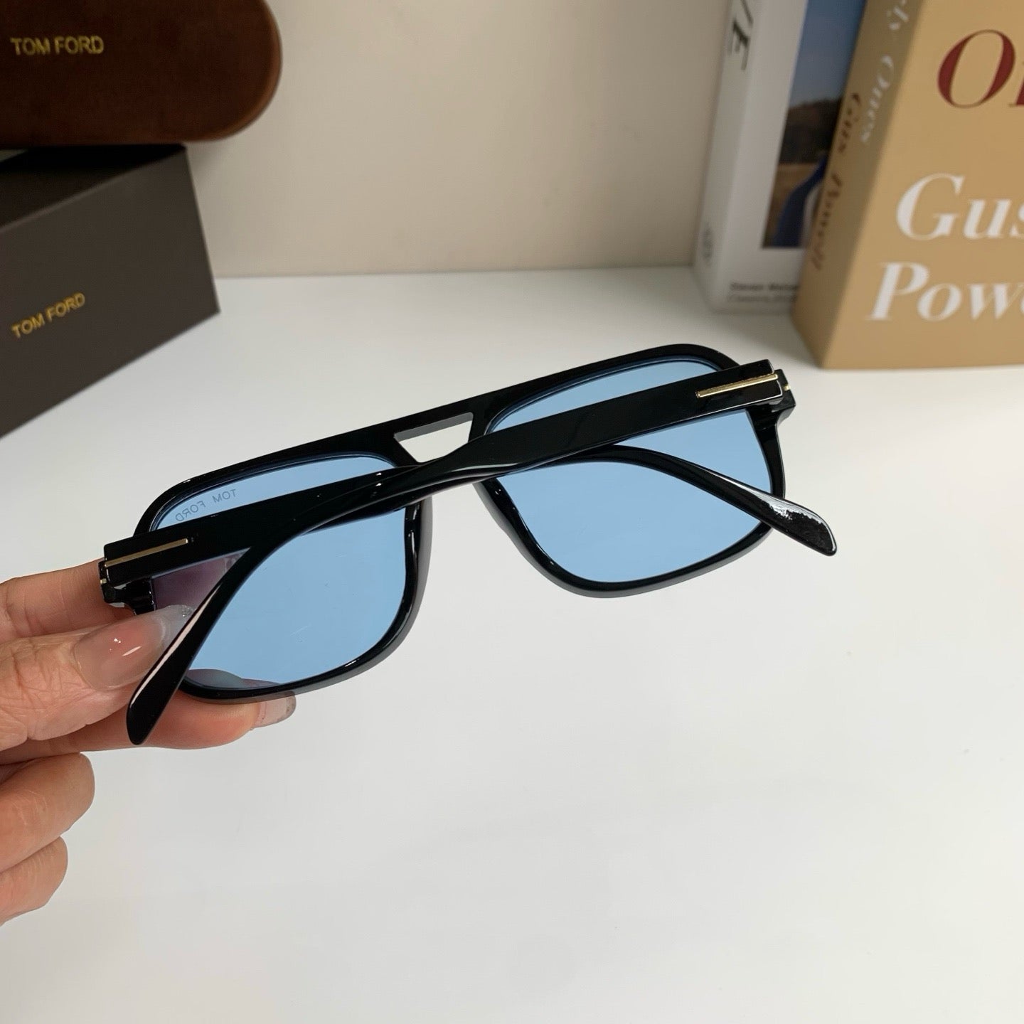 Tom Ford Fashion Blue Lens Sunglasses for Men & Women - 487945 - detail image 7