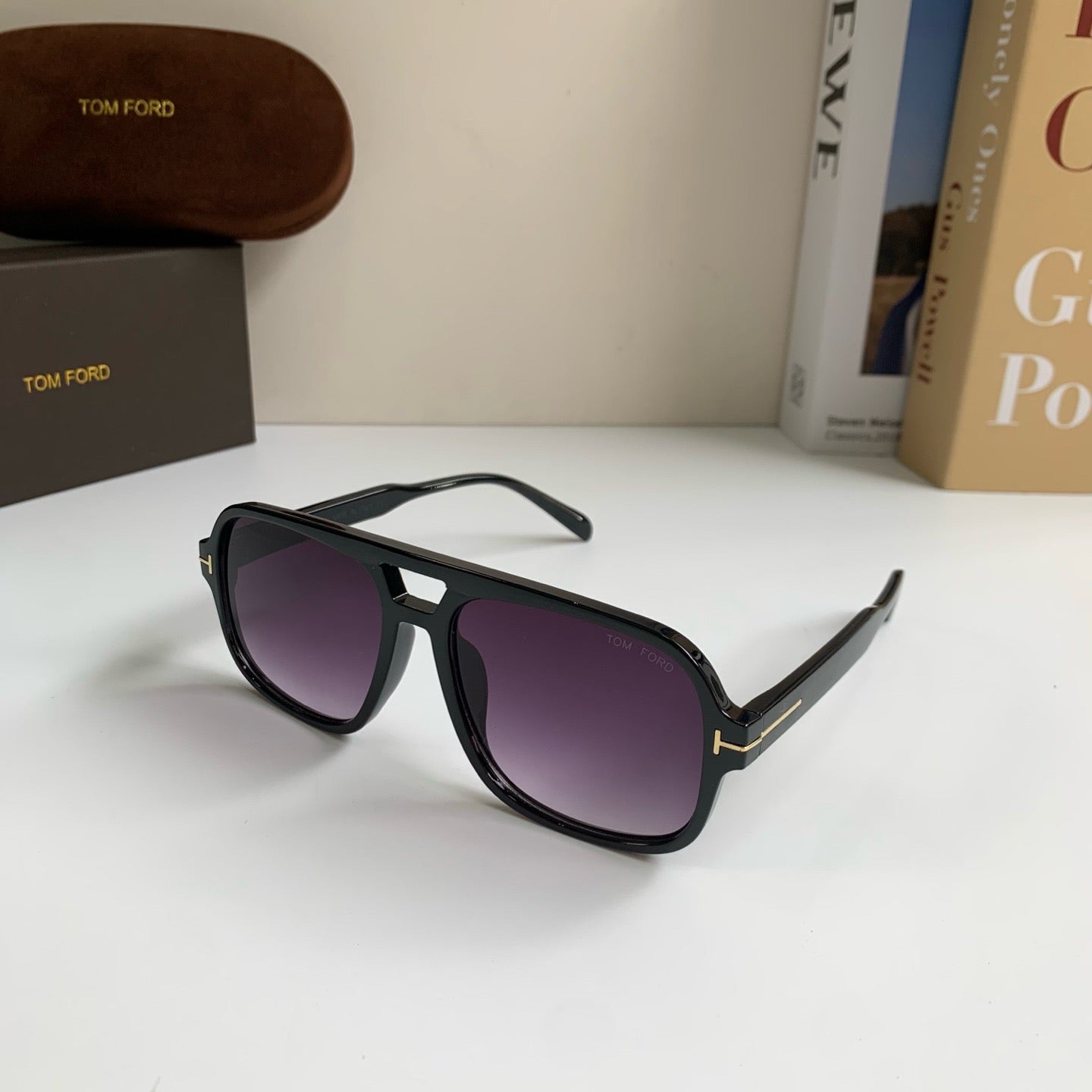 Tom Ford Fashion Black Lens Sunglasses for Men & Women - 416411 - detail image 2