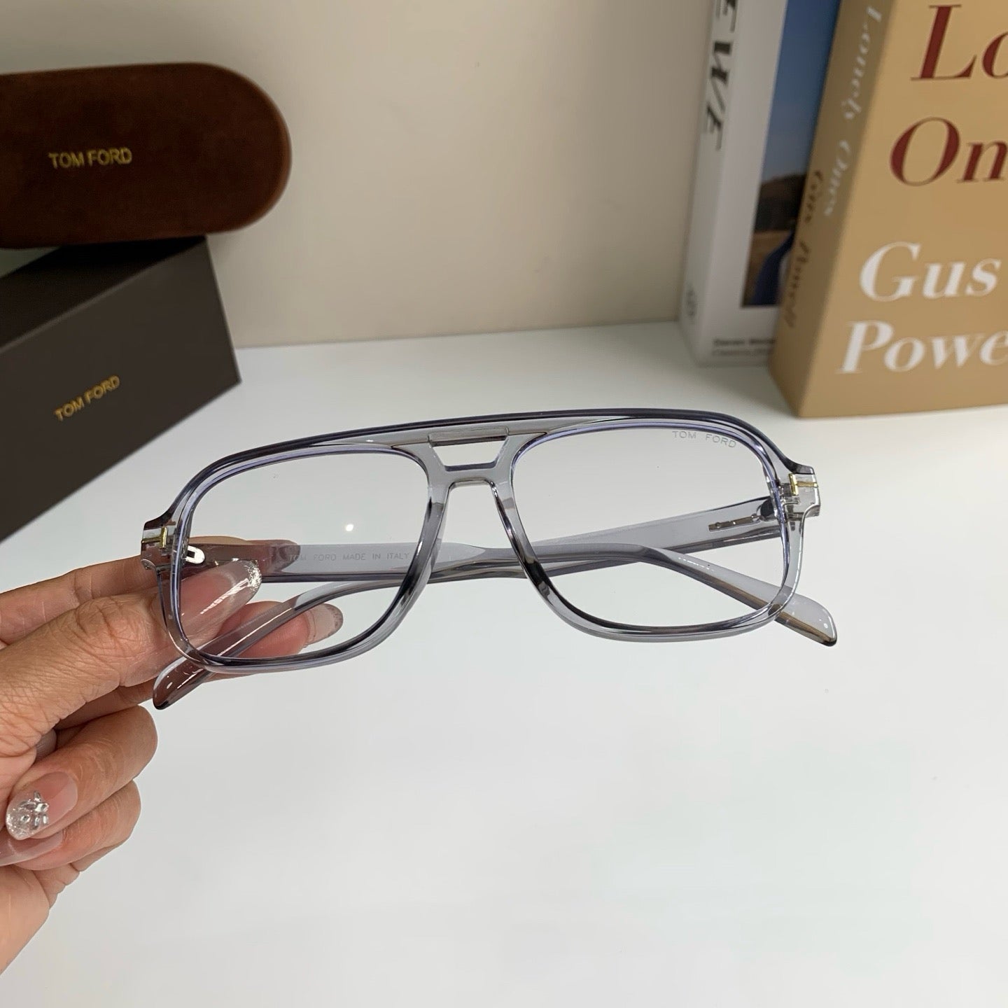 Tom Ford Fashion Silver Lens Sunglasses for Men & Women - 487947 - detail image 3