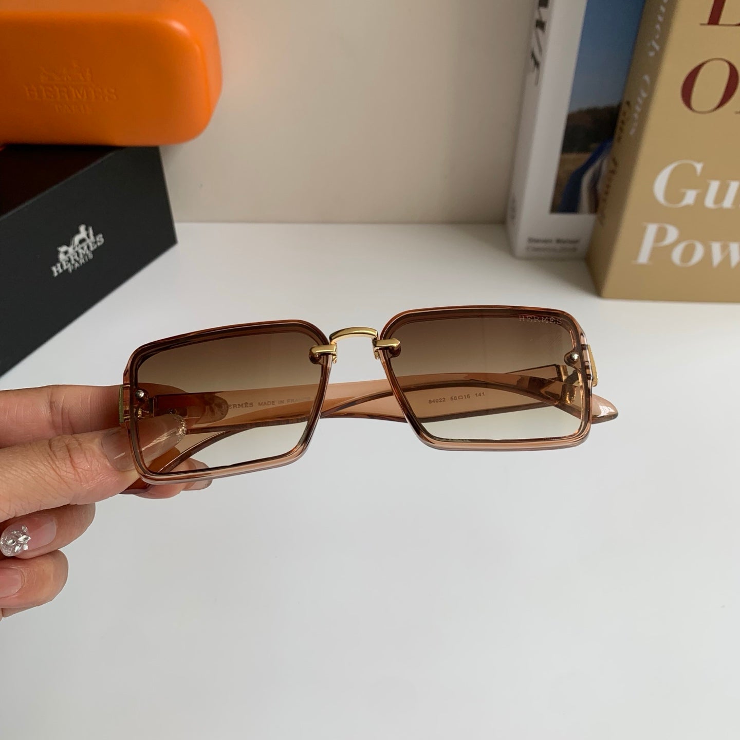 Hermès Square Brown Lens Sunglasses for Men & Women - 416537 - detail image 4