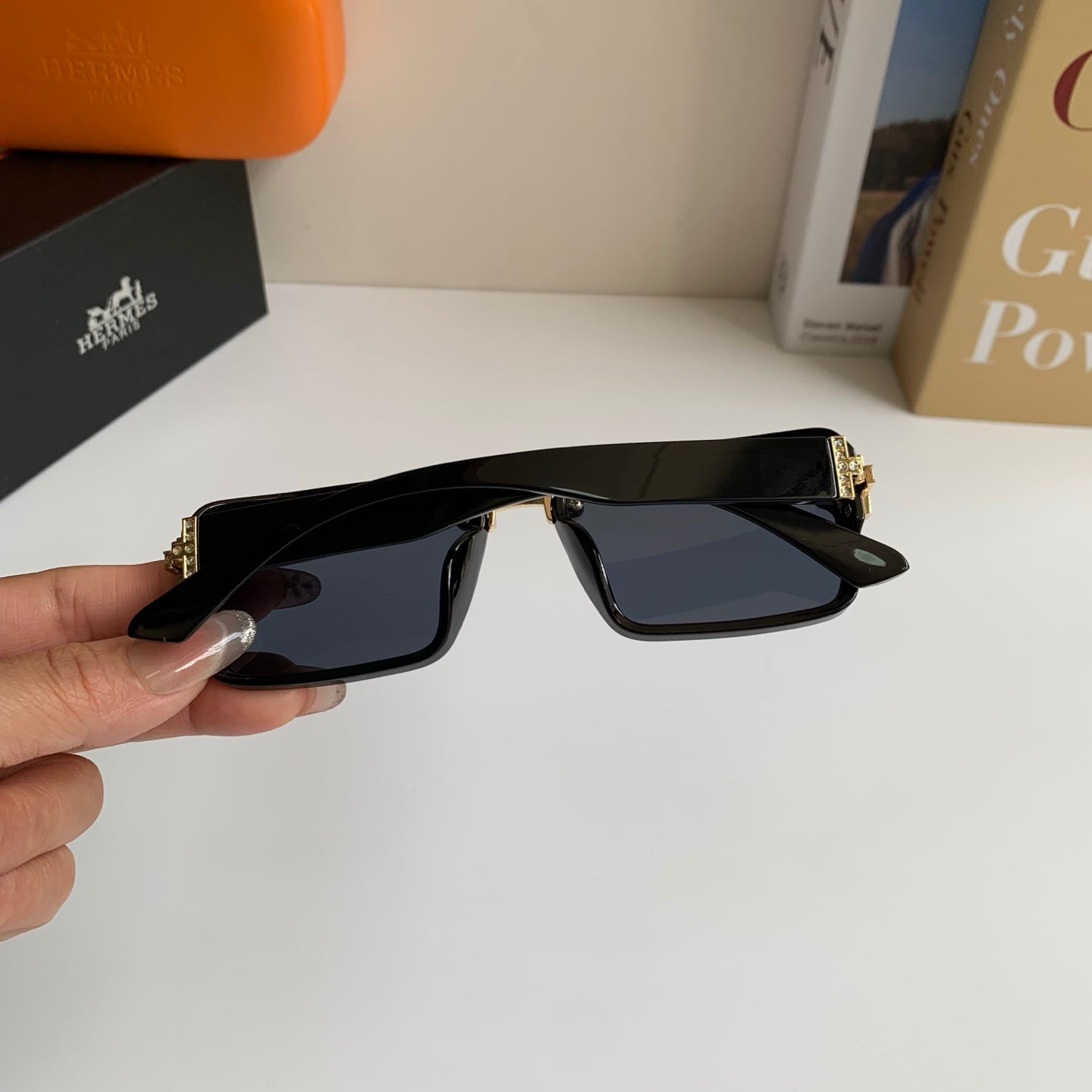 Hermès Square Silver Lens Sunglasses for Men & Women - 416540 - detail image 7