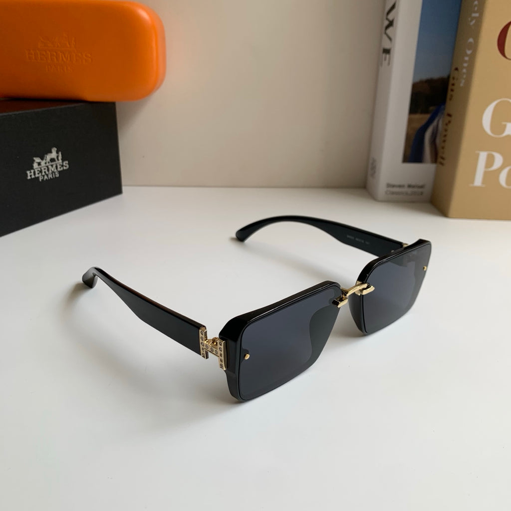Hermès Square Silver Lens Sunglasses for Men & Women - 416540