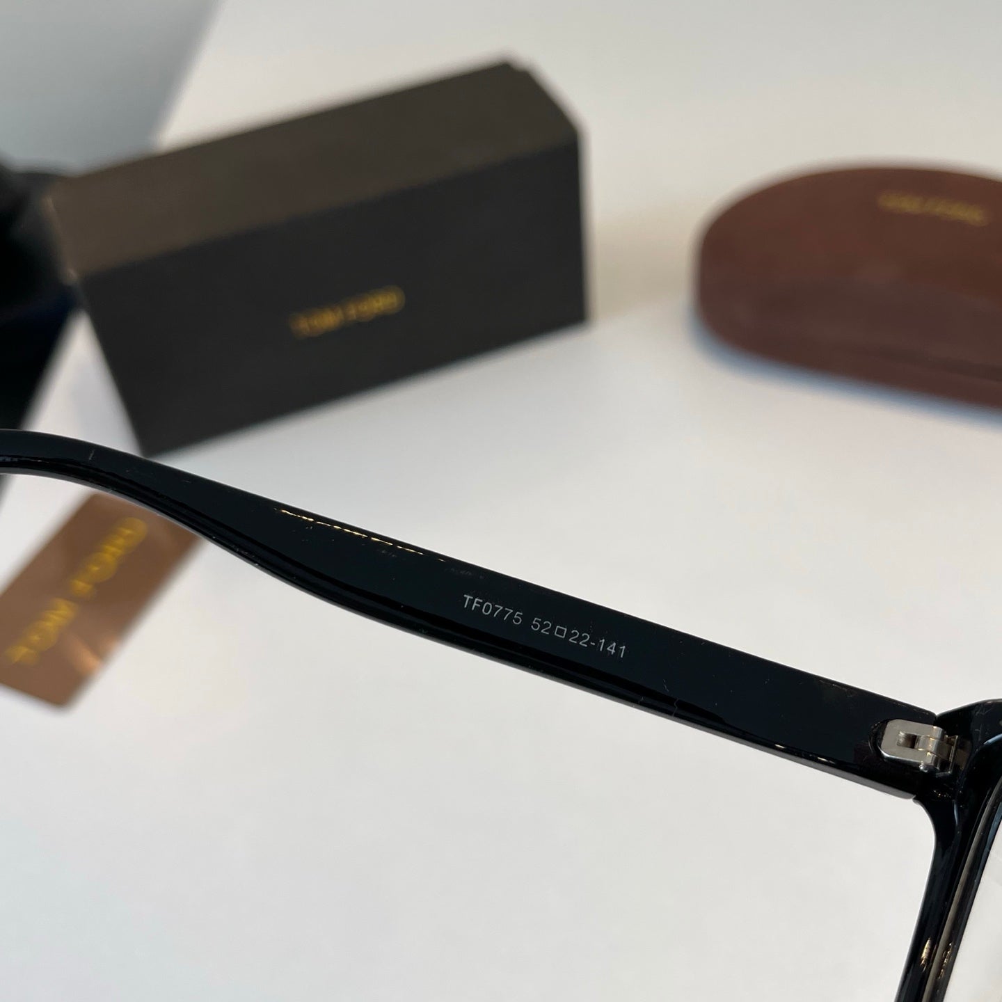 Tom Ford Fashion Silver Lens Sunglasses for Men & Women - 466321 - detail image 9