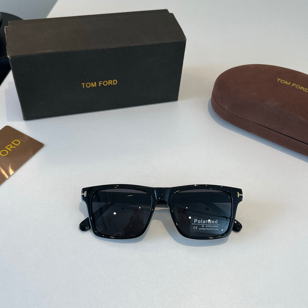 Tom Ford Fashion Black Lens Sunglasses for Men & Women - 383079 - detail image 4