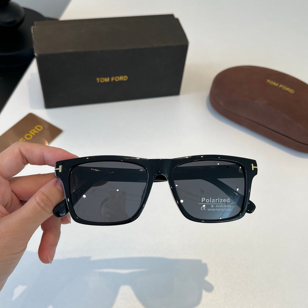 Tom Ford Fashion Black Lens Sunglasses for Men & Women - 416417 - detail image 5