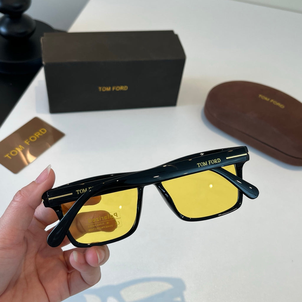 Tom Ford Fashion Gold Lens Sunglasses for Men & Women - 416418 - detail image 8