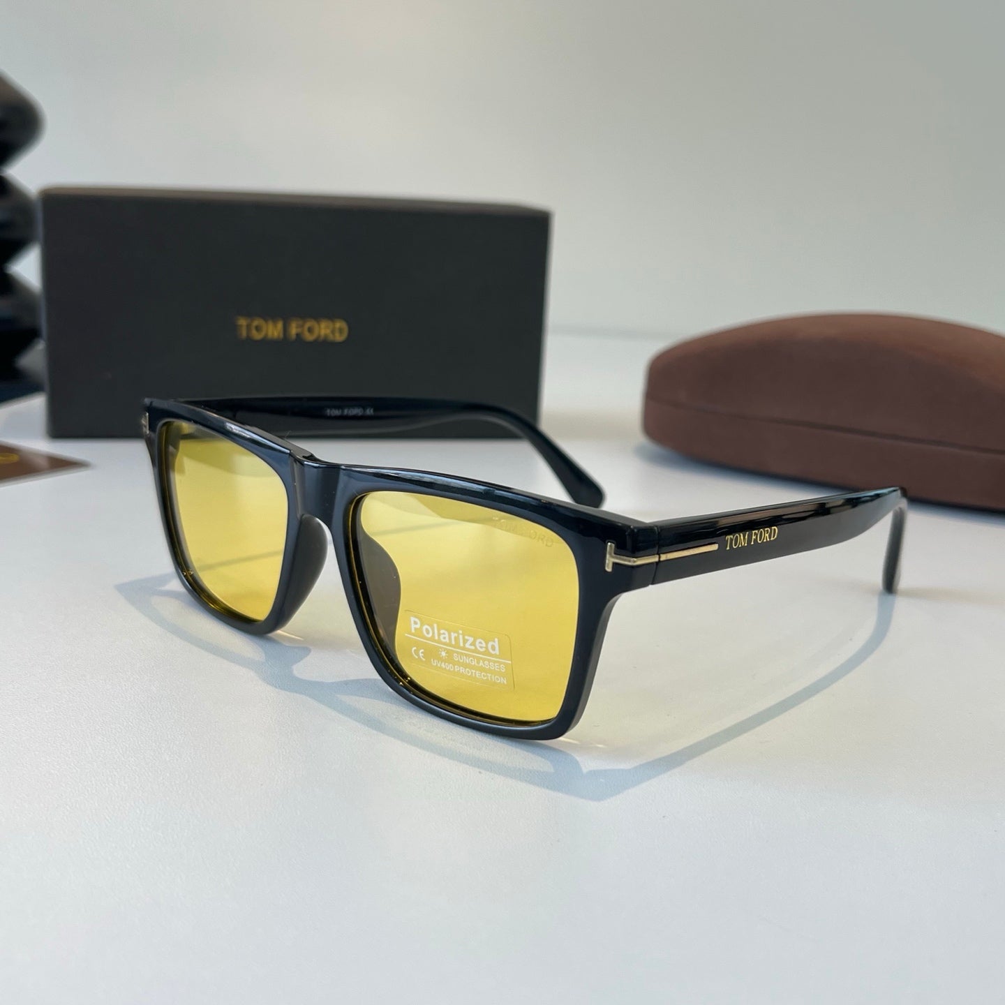 Tom Ford Fashion Gold Lens Sunglasses for Men & Women - 466322 - detail image 3