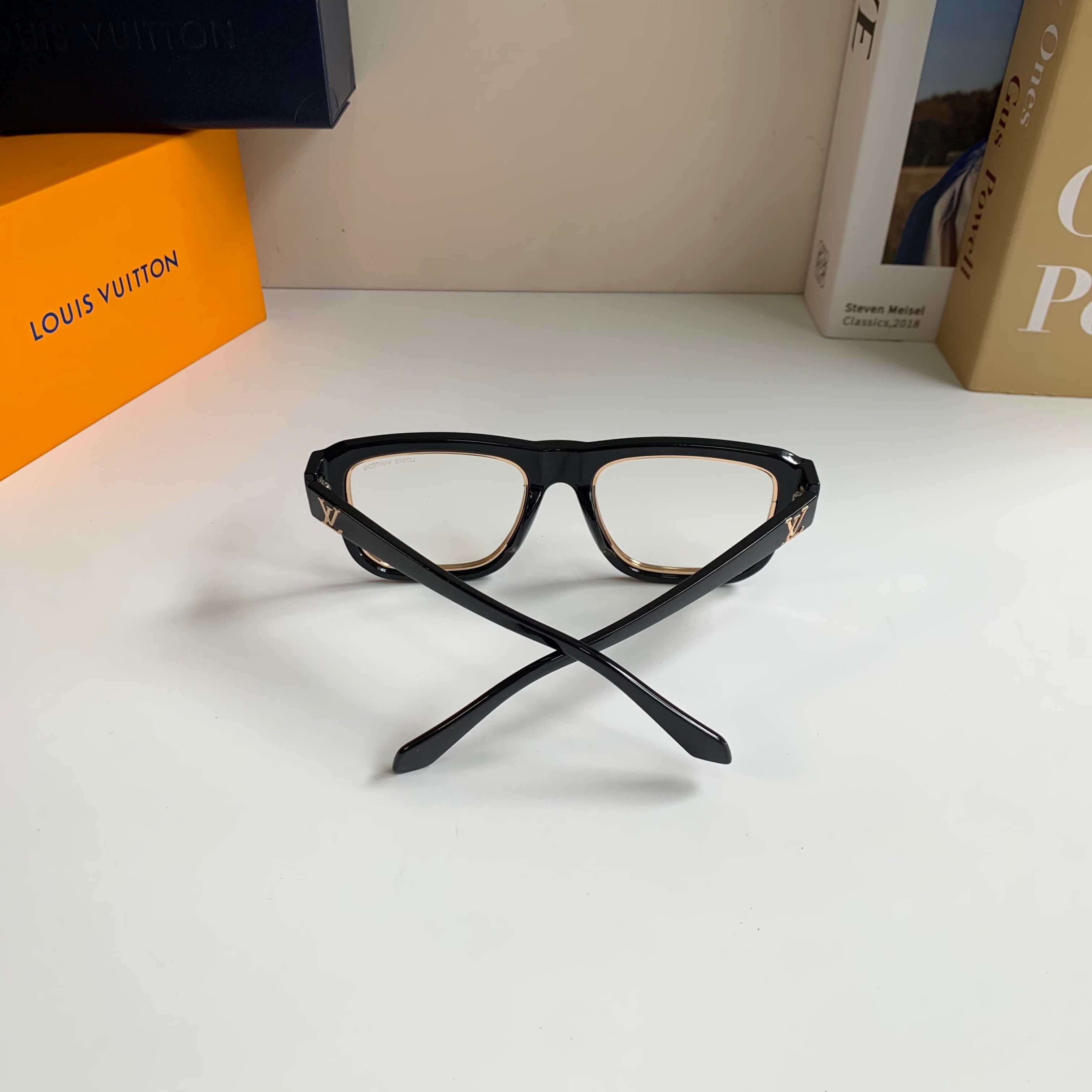 Louis Vuitton Square Silver Lens Sunglasses for Men & Women - 357761 - detail image 8