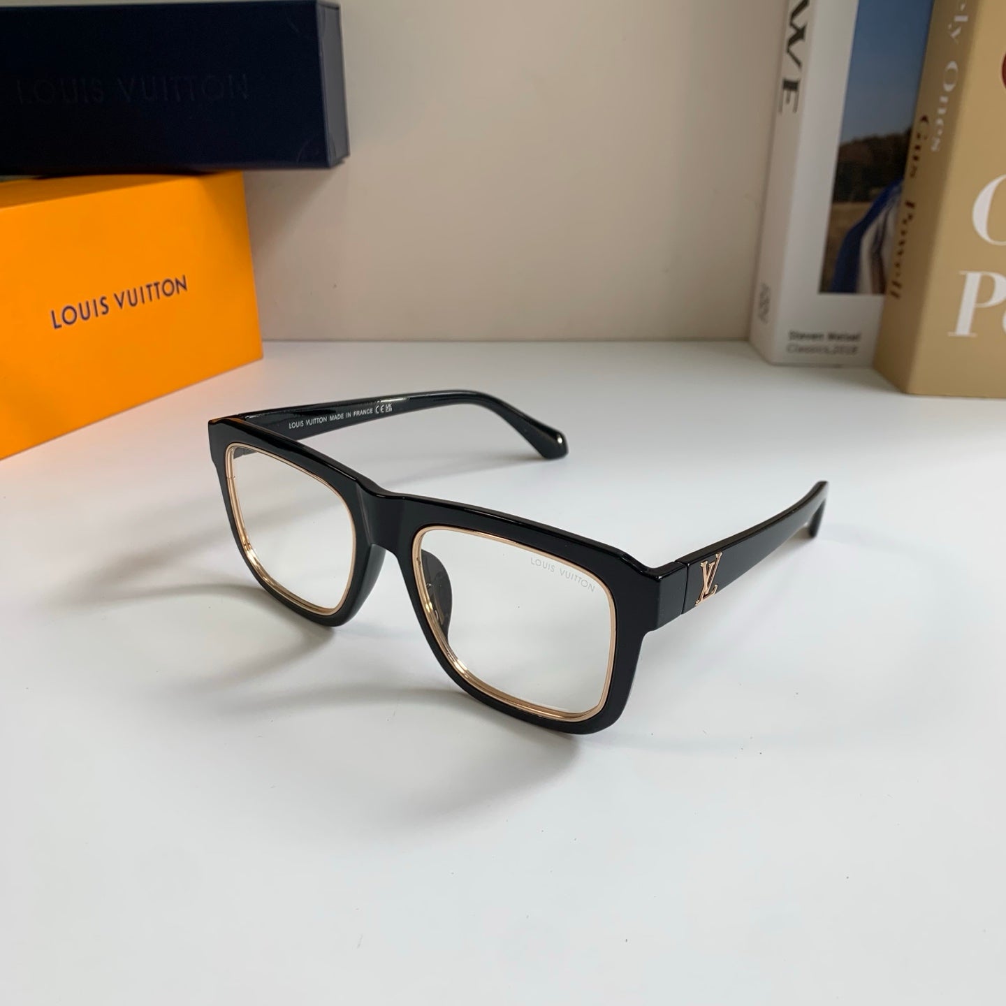 Louis Vuitton Square Silver Lens Sunglasses for Men & Women - 357761 - detail image 2