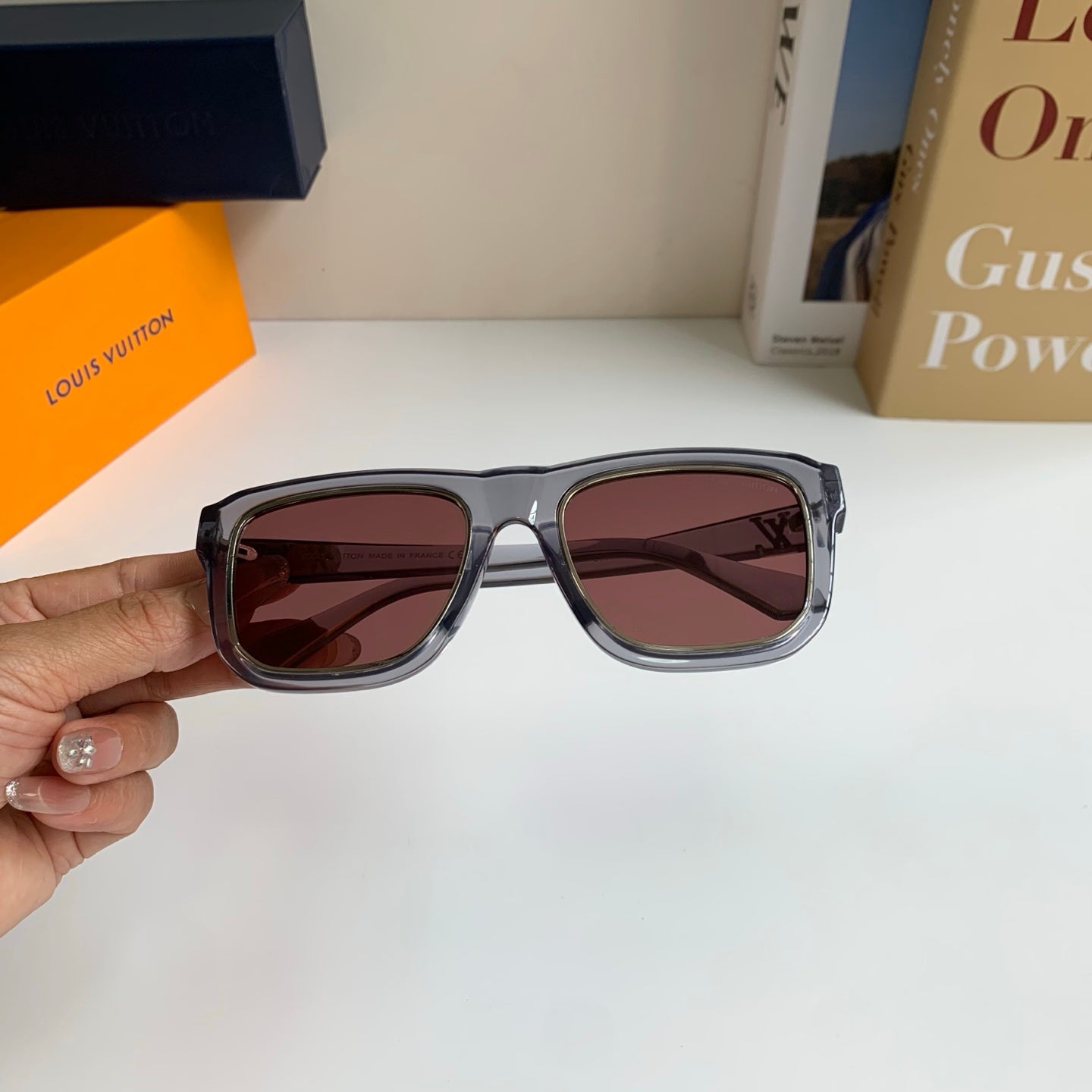 Louis Vuitton Square Silver Lens Sunglasses for Men & Women - 357762 - detail image 4