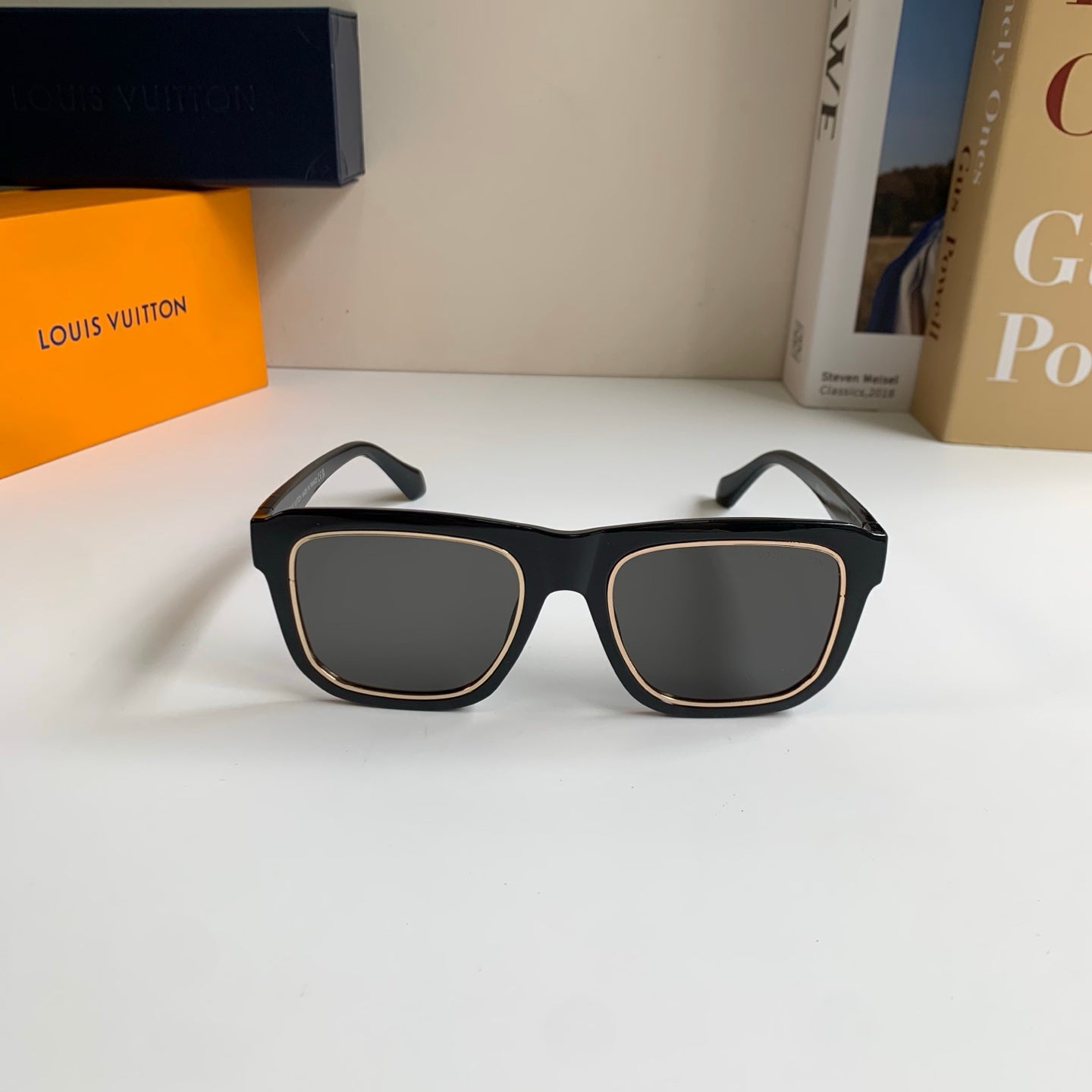 Louis Vuitton Square Black Lens Sunglasses for Men & Women - 357763 - detail image 3
