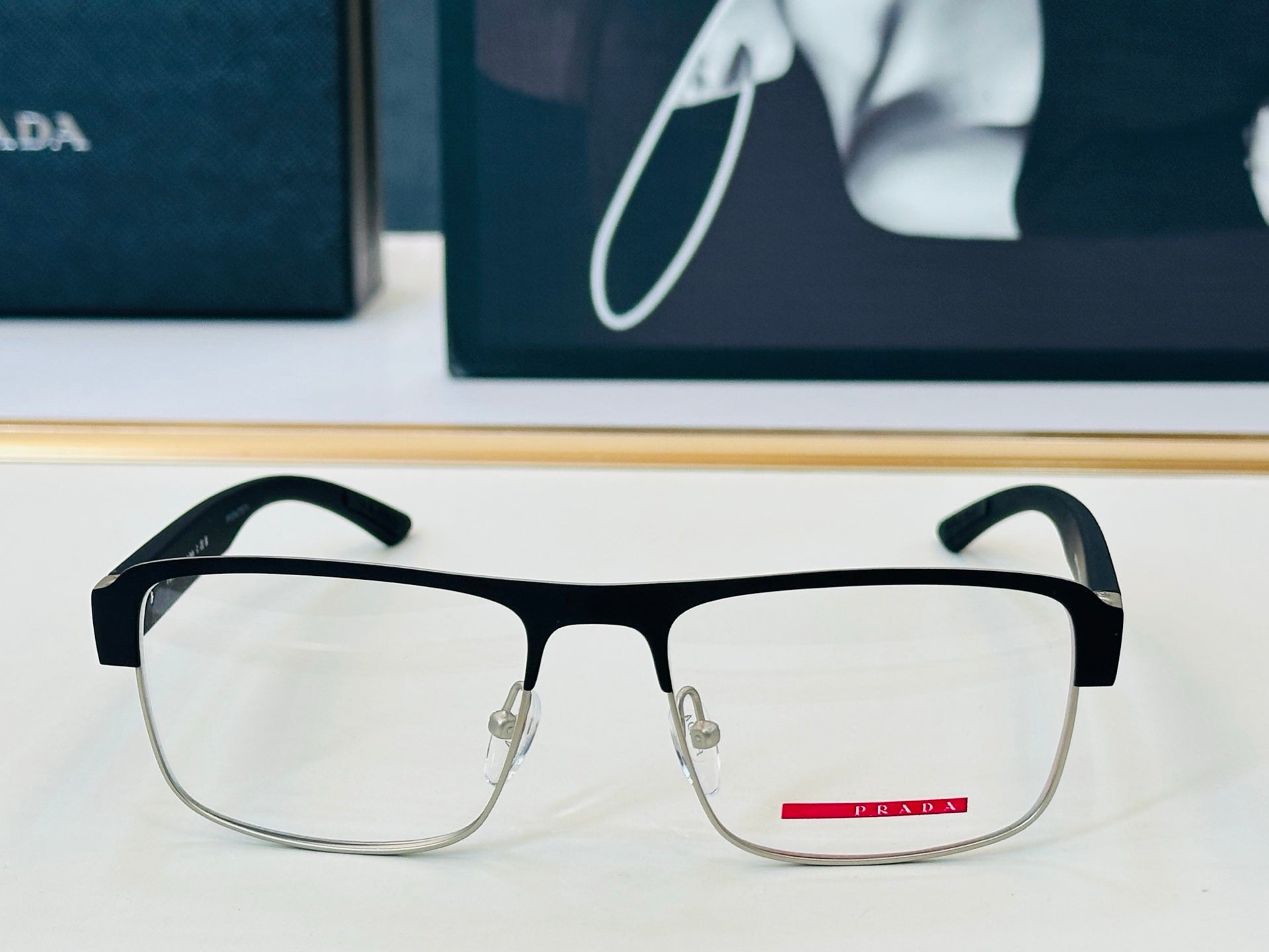 Prada SPS51R Fashion Black Lens Sunglasses for Men & Women - detail image 4