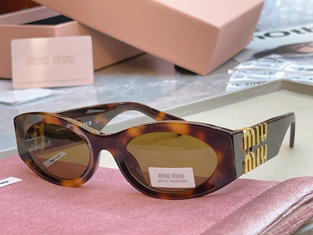 Miu Miu Fashion Purple Lens Sunglasses for Men & Women - 432609 - detail image 3
