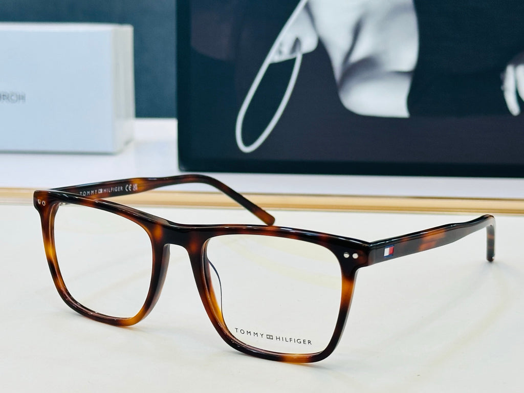 Tom Ford TH2131 Acetate Fashion Black Lens Sunglasses for Men & Women