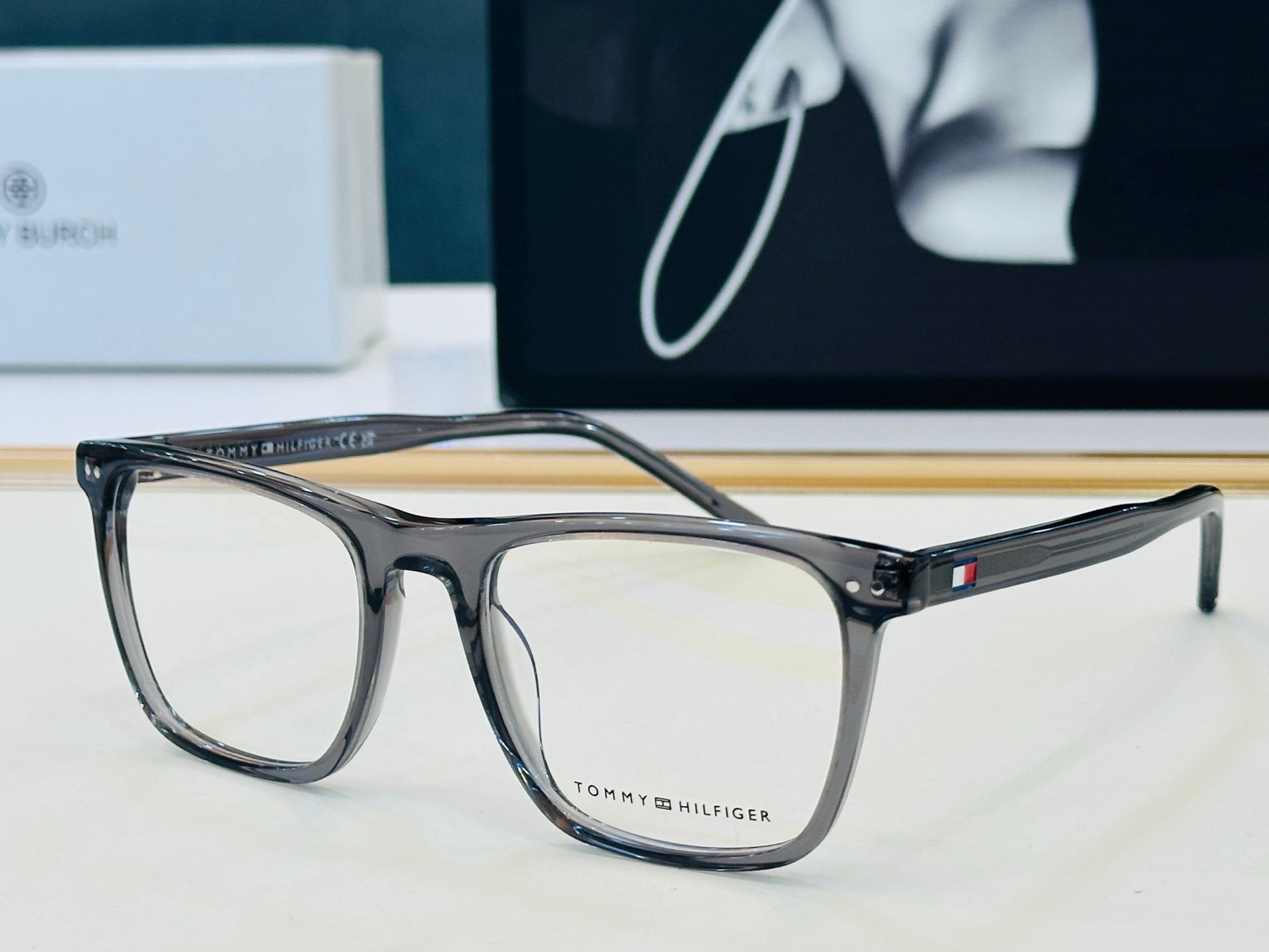 Tom Ford TH2131 Acetate Fashion Black Lens Sunglasses for Men & Women - detail image 2