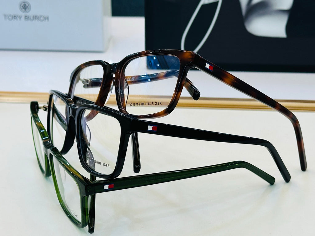Tom Ford TH2246 Acetate Fashion Black Lens Sunglasses for Men & Women - detail image 5