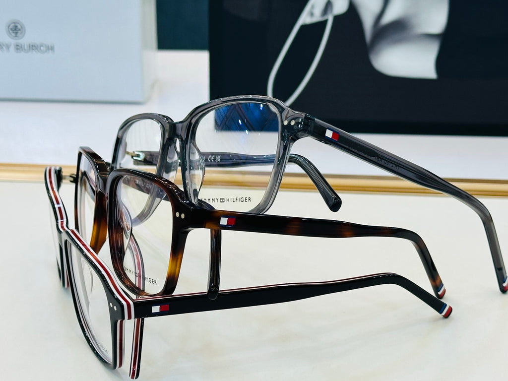 Tom Ford TH2190 Acetate Fashion Black Lens Sunglasses for Men & Women - detail image 6