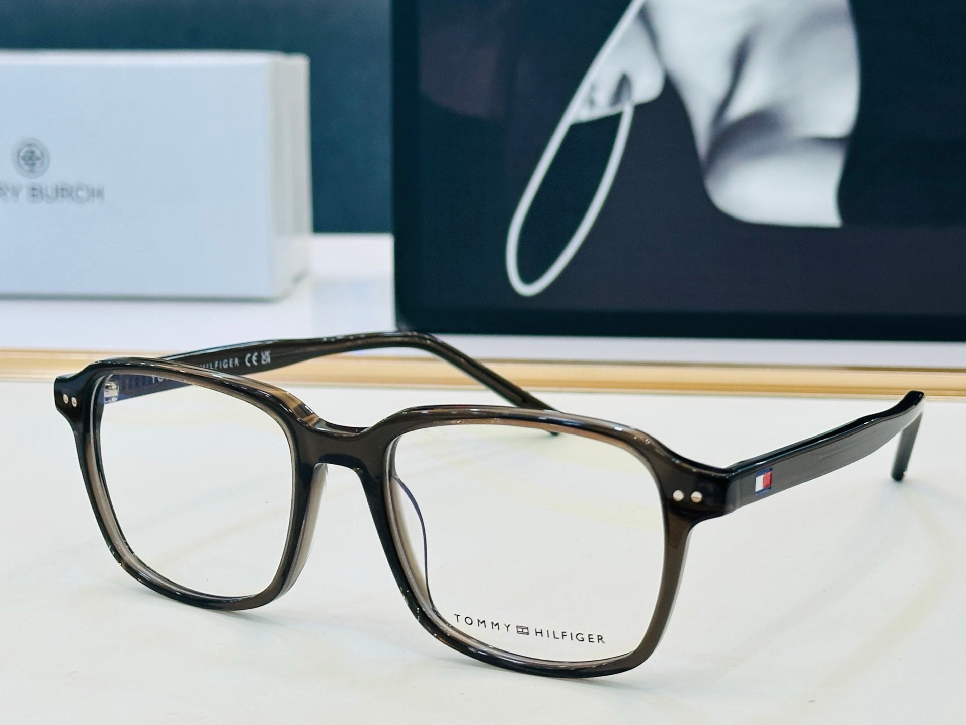 Tom Ford TH2190 Acetate Fashion Black Lens Sunglasses for Men & Women - detail image 2