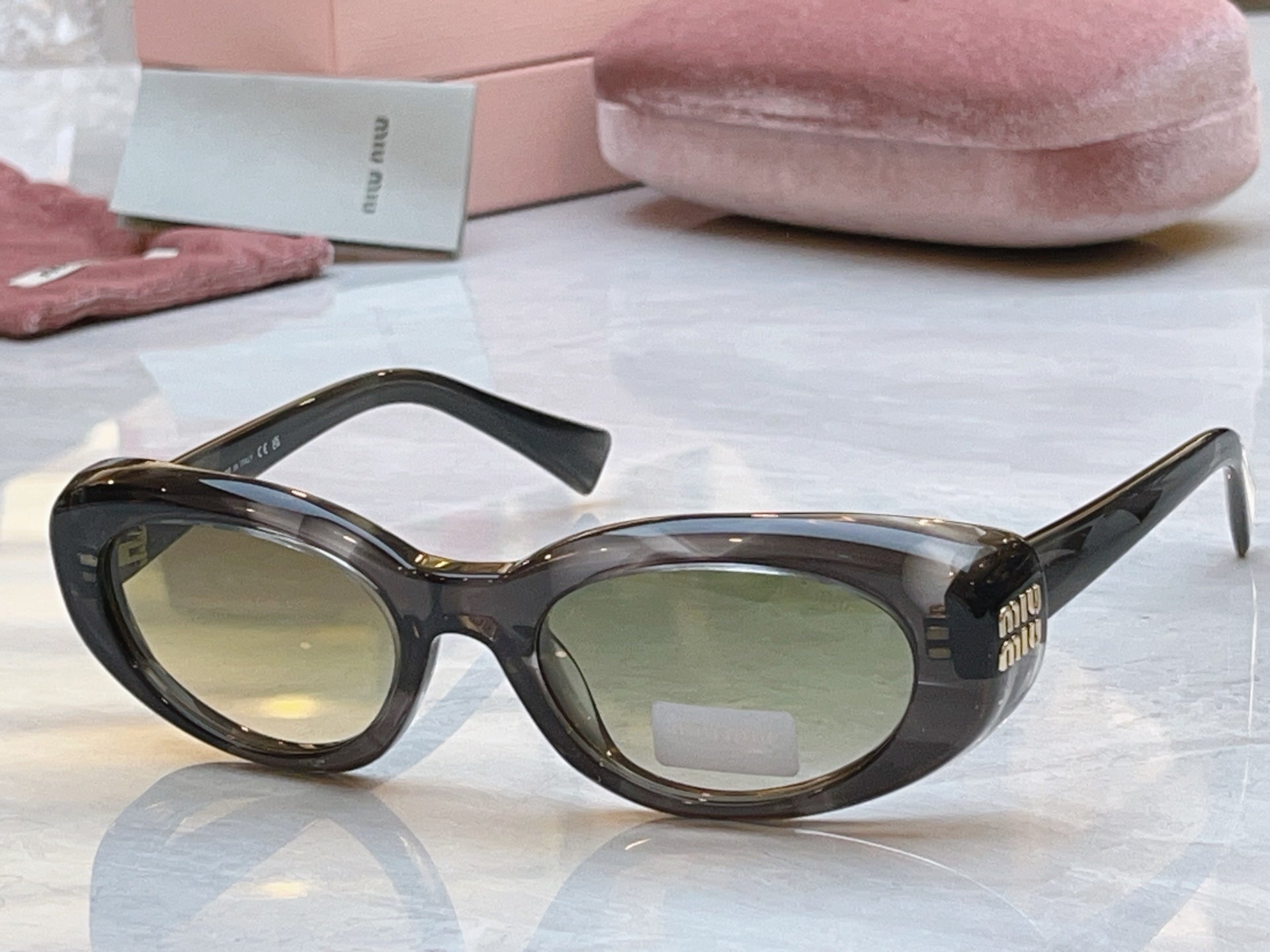 Miu Miu B09S Fashion Brown Lens Sunglasses for Men & Women - detail image 11