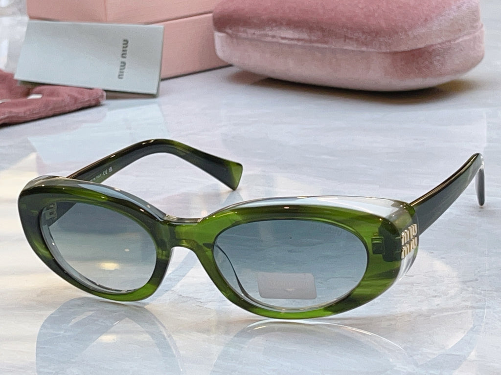 Miu Miu B09S Fashion Brown Lens Sunglasses for Men & Women - detail image 3