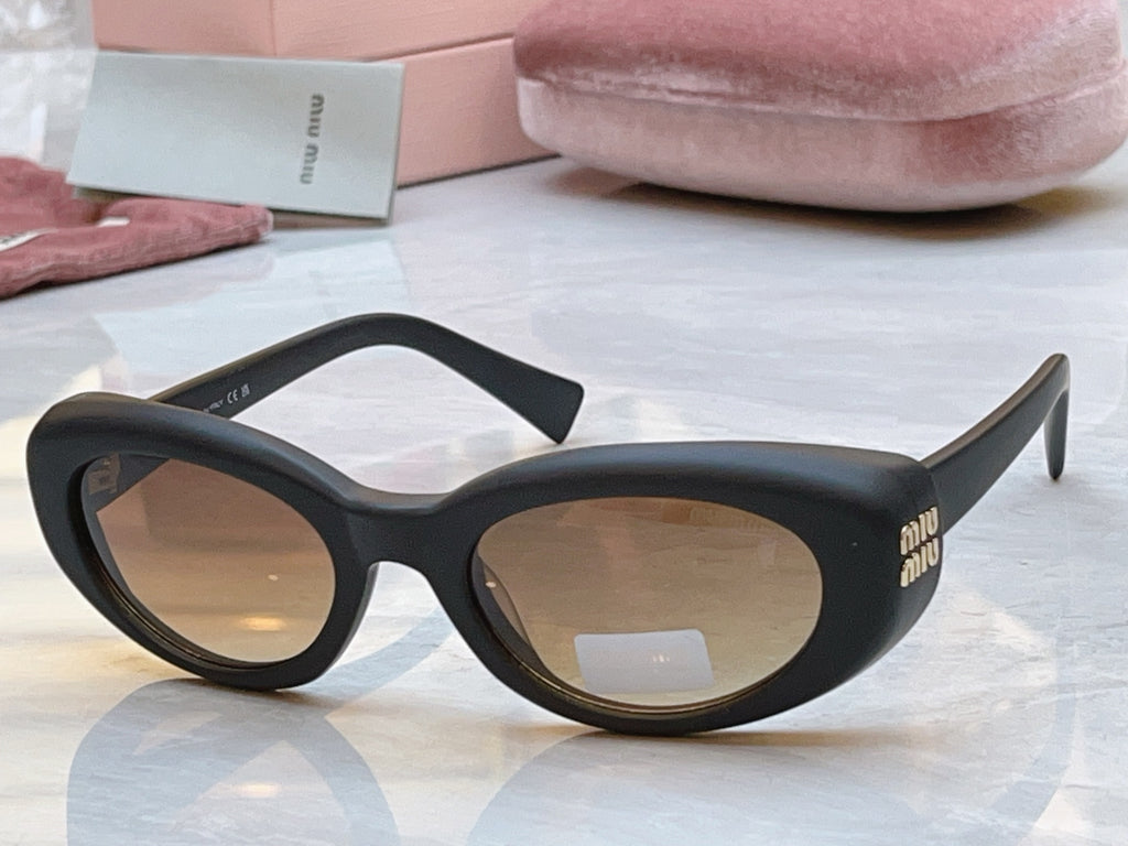 Miu Miu B09S Fashion Brown Lens Sunglasses for Men & Women - detail image 9