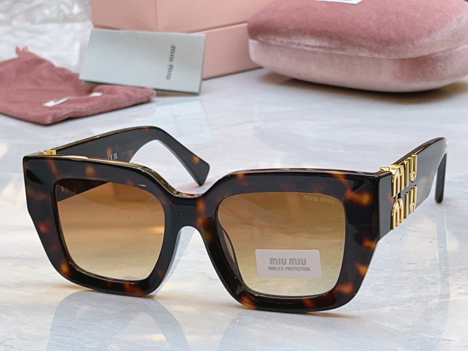 Miu Miu B05-F Fashion Black Lens Sunglasses for Men & Women - detail image 4