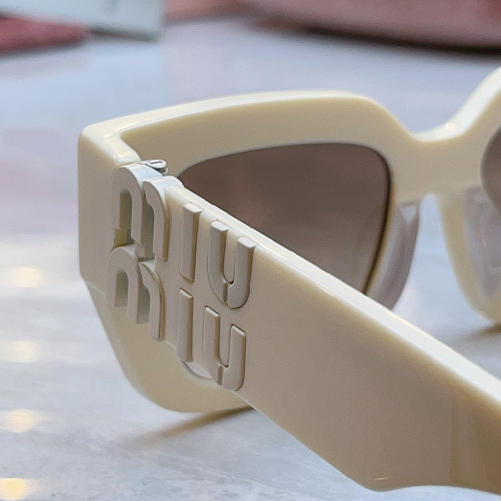 Miu Miu B05-F Fashion Black Lens Sunglasses for Men & Women - detail image 9