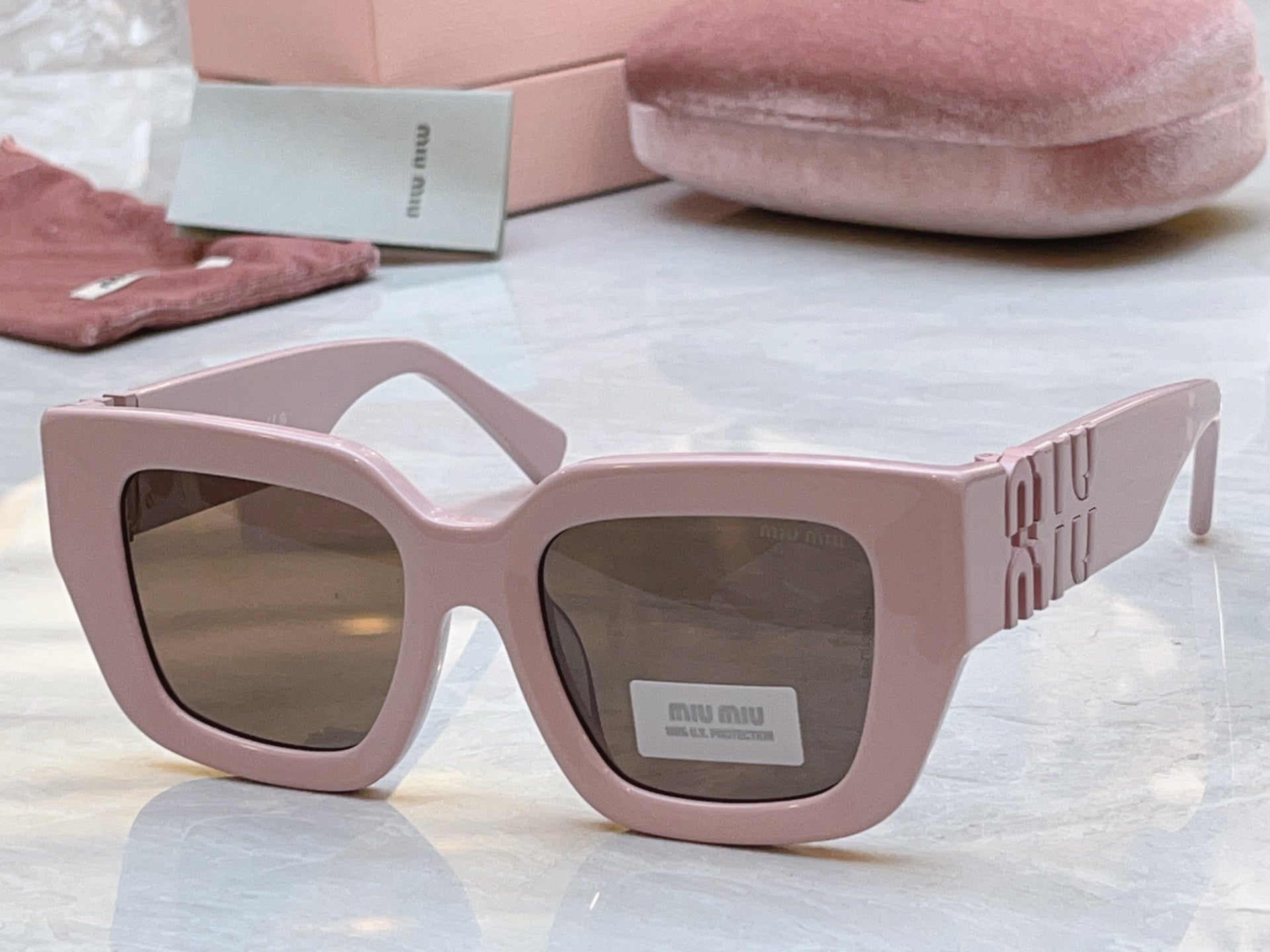 Miu Miu B05-F Fashion Black Lens Sunglasses for Men & Women - detail image 2