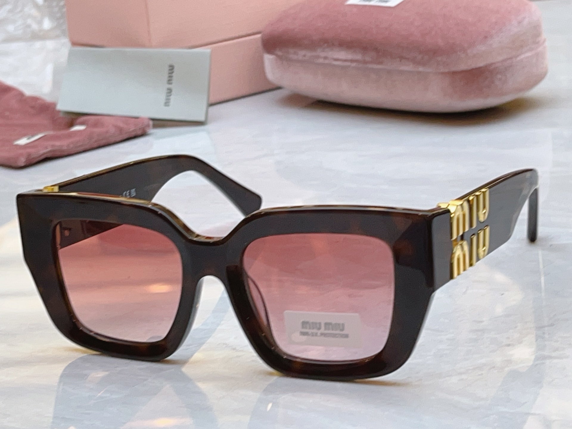 Miu Miu B05-F Fashion Black Lens Sunglasses for Men & Women - detail image 3