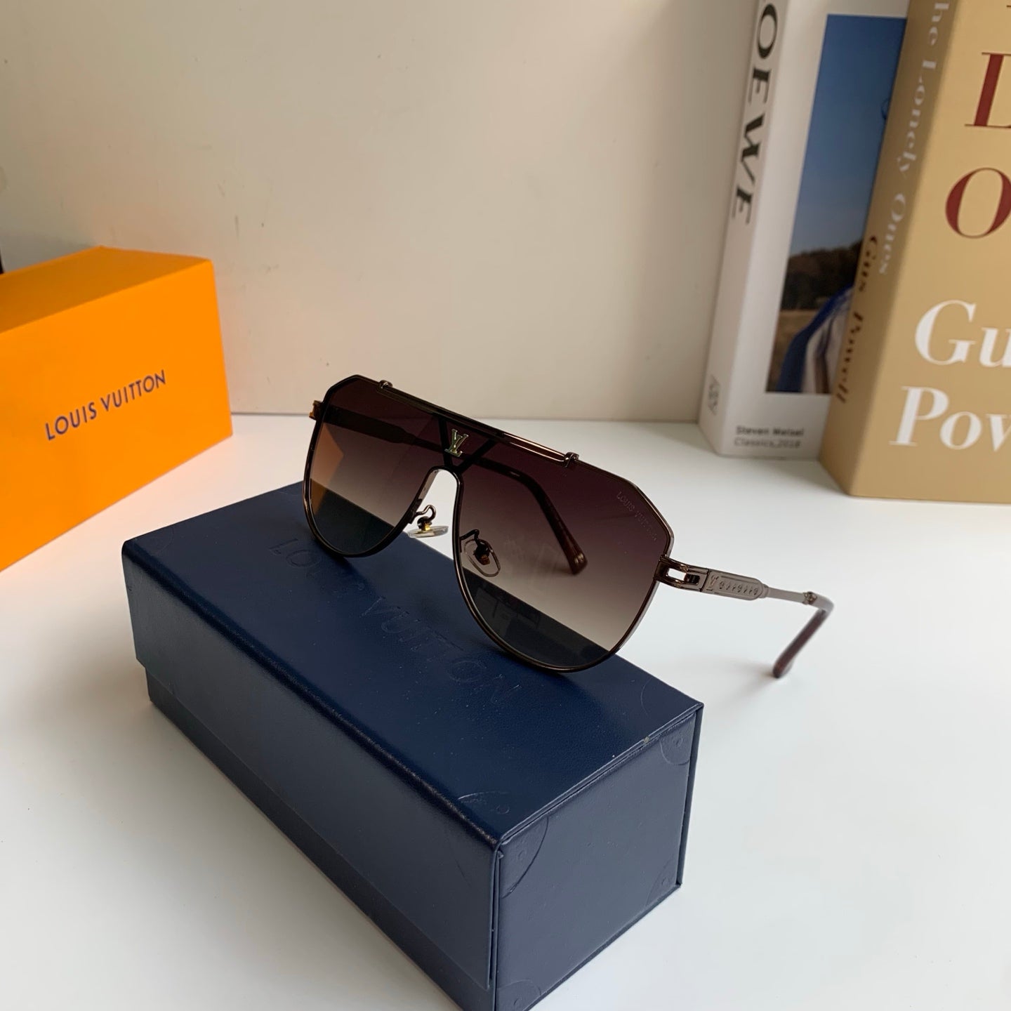 Louis Vuitton Metal Square Silver Lens Sunglasses for Men & Women - 414878 - detail image 8