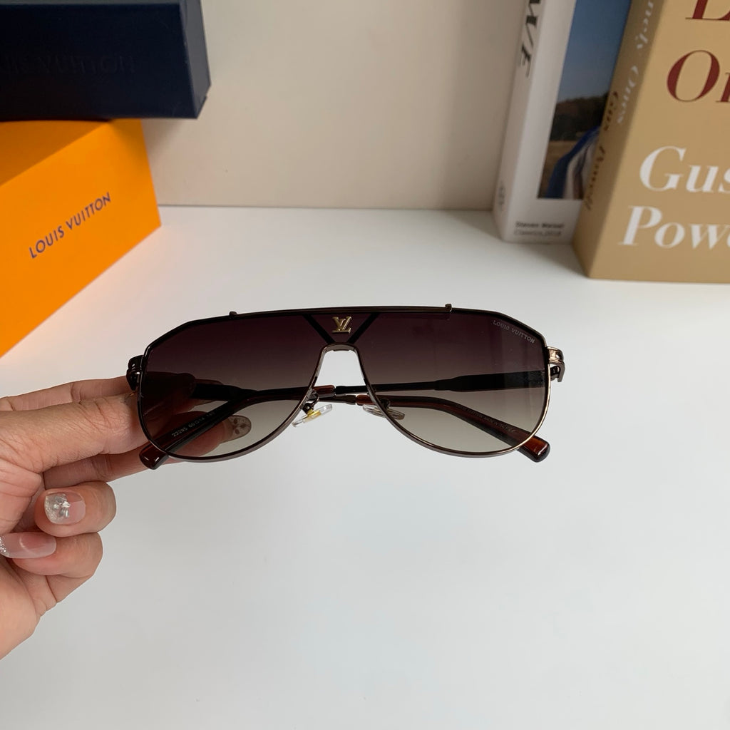 Louis Vuitton Metal Square Silver Lens Sunglasses for Men & Women - 414878 - detail image 4