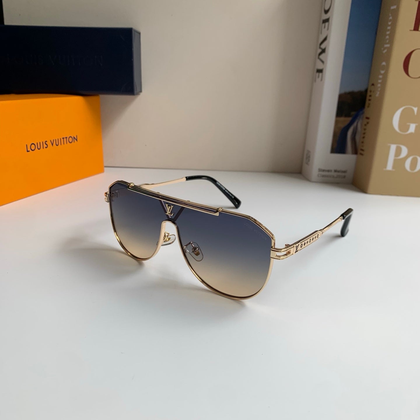 Louis Vuitton Metal Square Silver Lens Sunglasses for Men & Women - 414879 - detail image 2