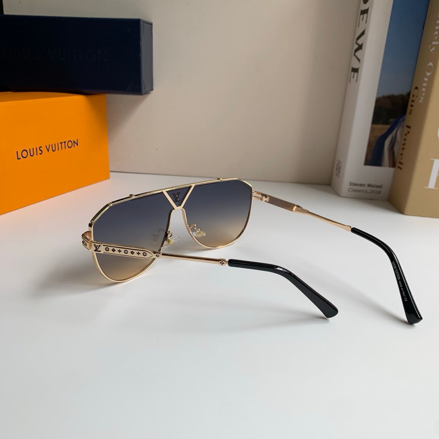 Louis Vuitton Metal Square Silver Lens Sunglasses for Men & Women - 414879 - detail image 6