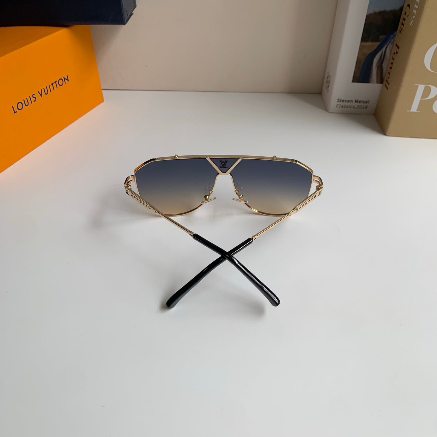 Louis Vuitton Metal Square Silver Lens Sunglasses for Men & Women - 414879 - detail image 8