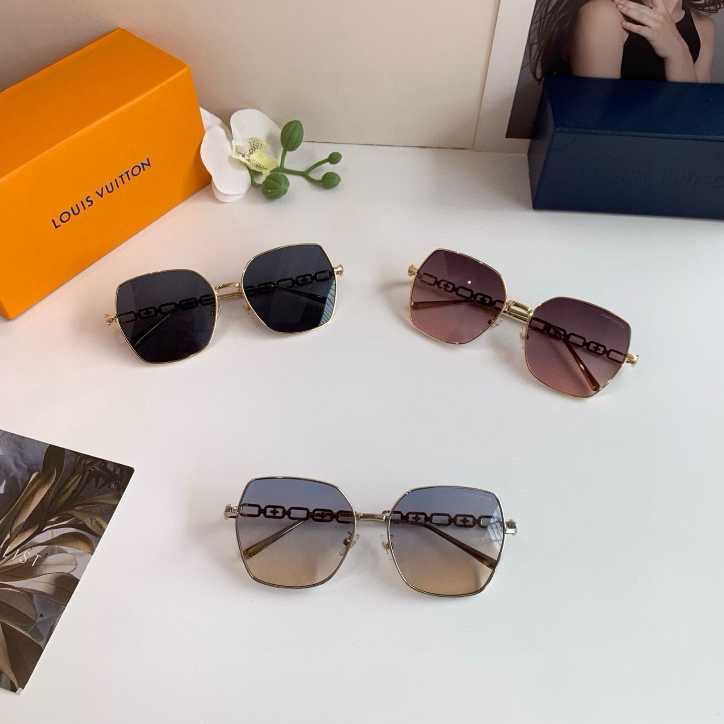 Louis Vuitton Square Black Lens Sunglasses for Men & Women - 414947 - detail image 3