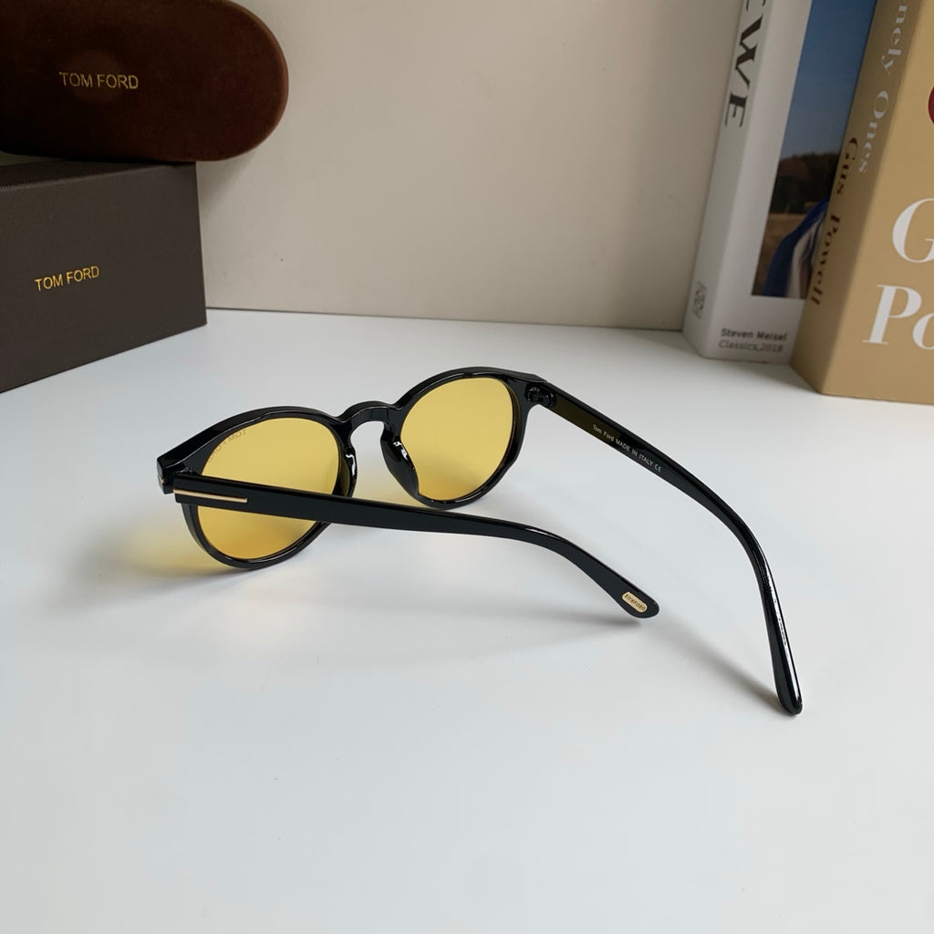 Tom Ford Fashion Gold Lens Sunglasses for Men & Women - 432880 - detail image 6