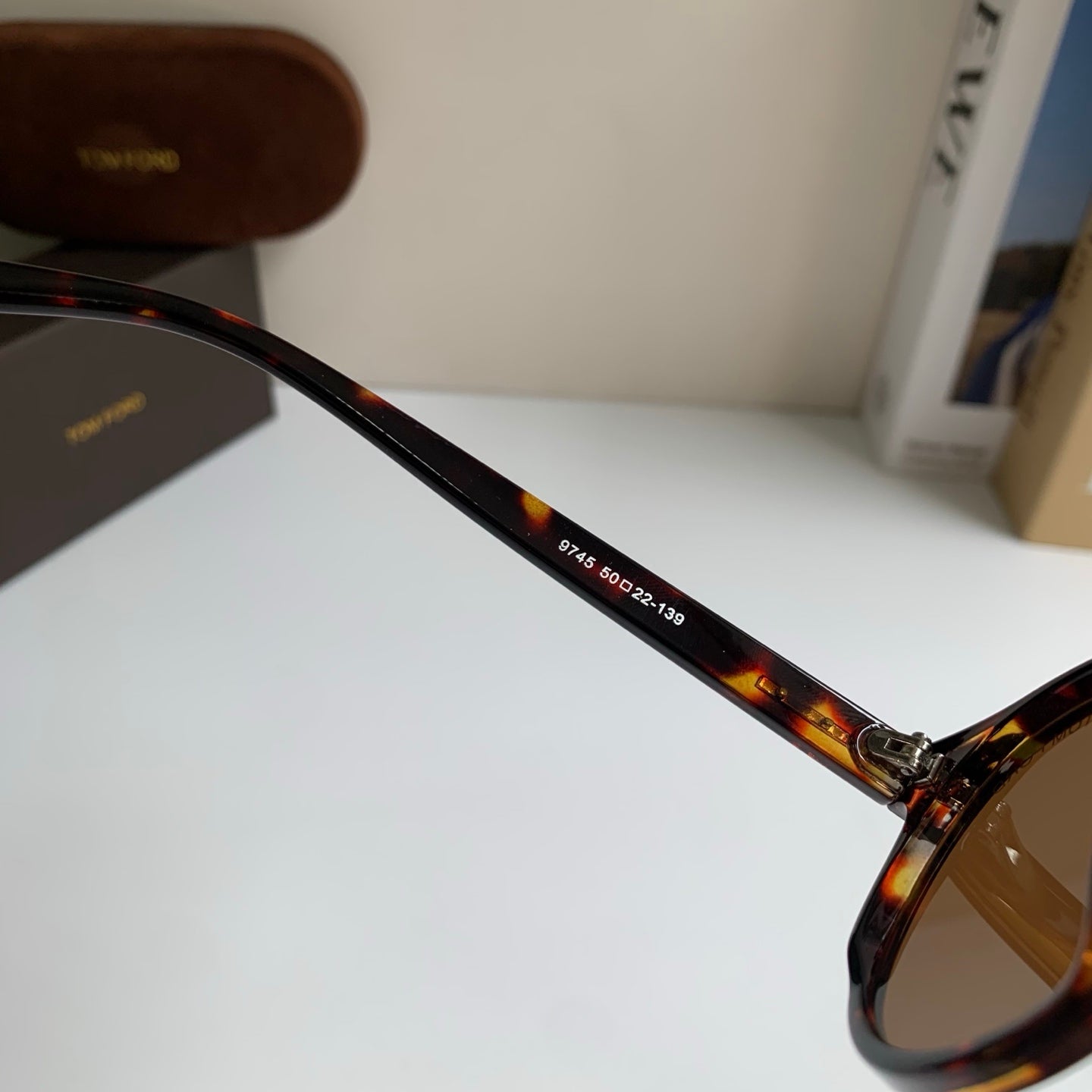 Tom Ford Fashion Brown Lens Sunglasses for Men & Women - 432882 - detail image 8
