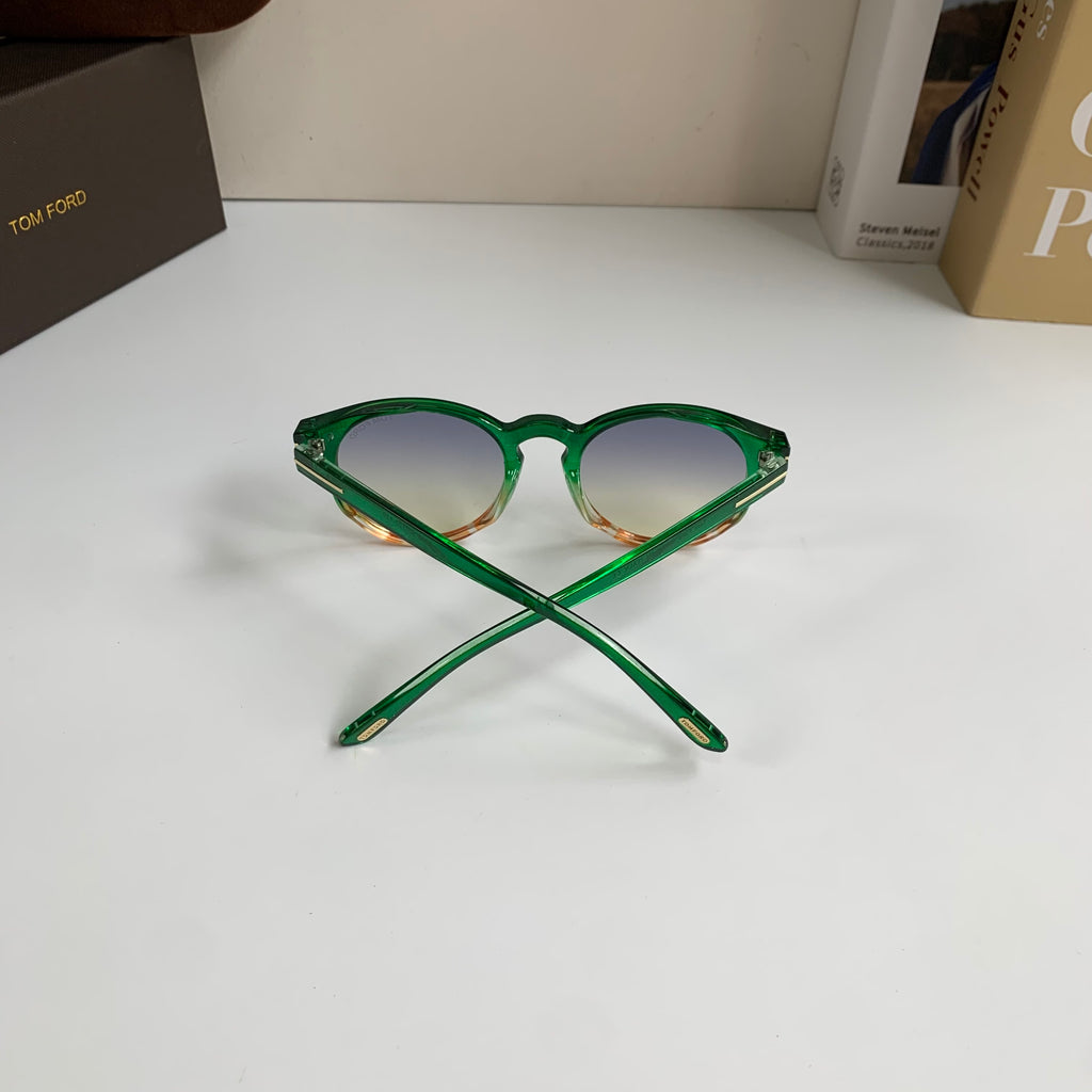 Tom Ford Fashion Silver Lens Sunglasses for Men & Women - 432883 - detail image 7
