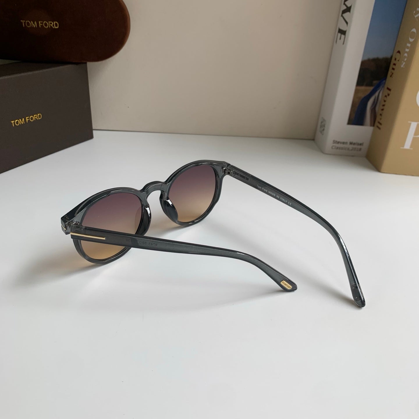 Tom Ford Fashion Silver Lens Sunglasses for Men & Women - 432884 - detail image 6