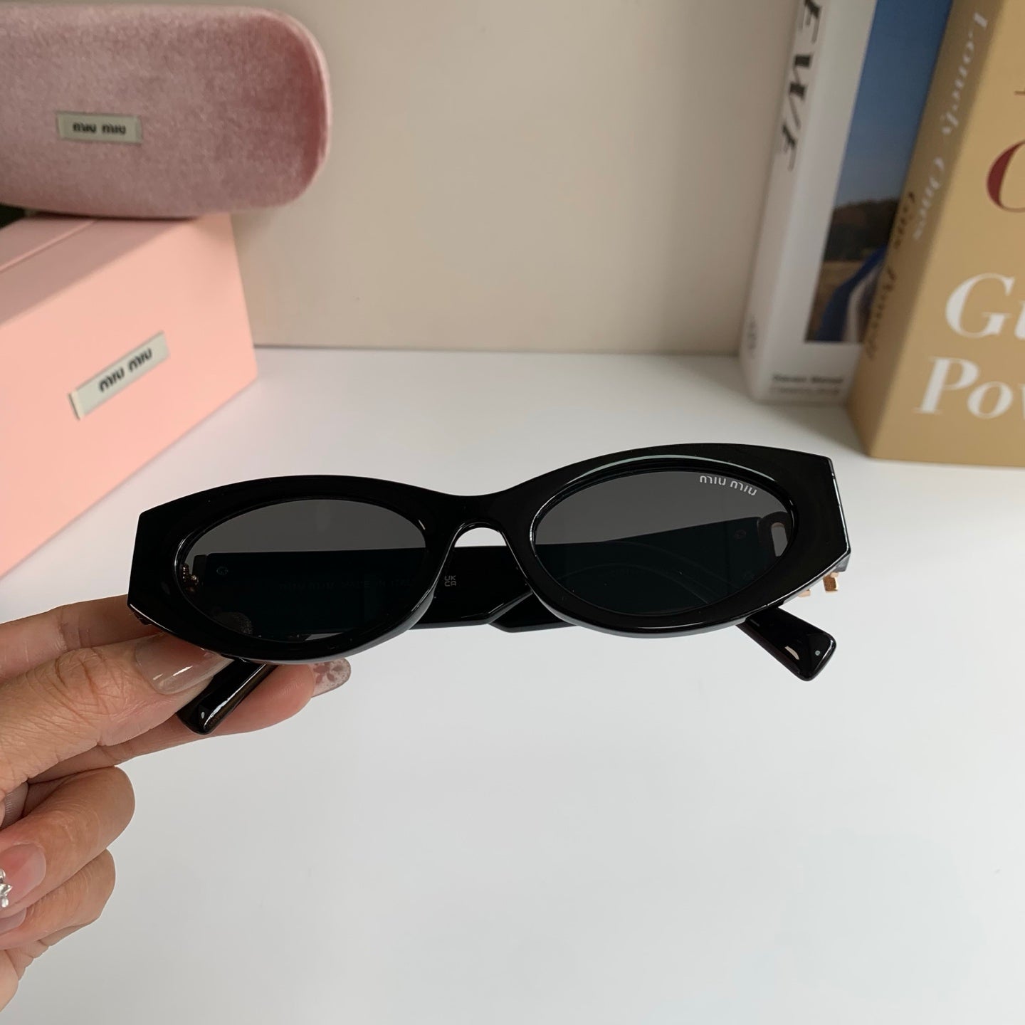 Miu Miu Fashion Black Lens Sunglasses for Men & Women - 466088 - detail image 4