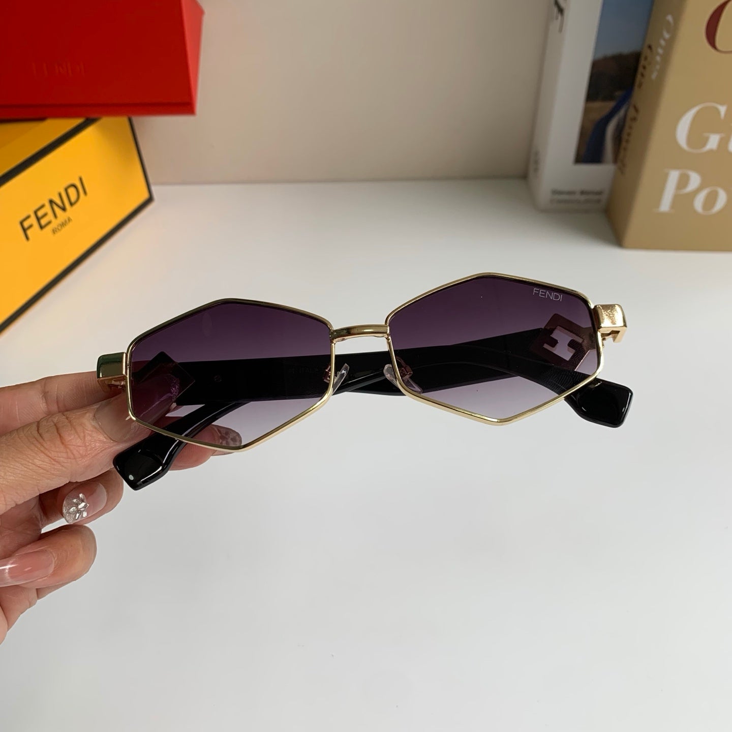 Fendi Metal Fashion Silver Lens Sunglasses for Men & Women - 487758 - detail image 3