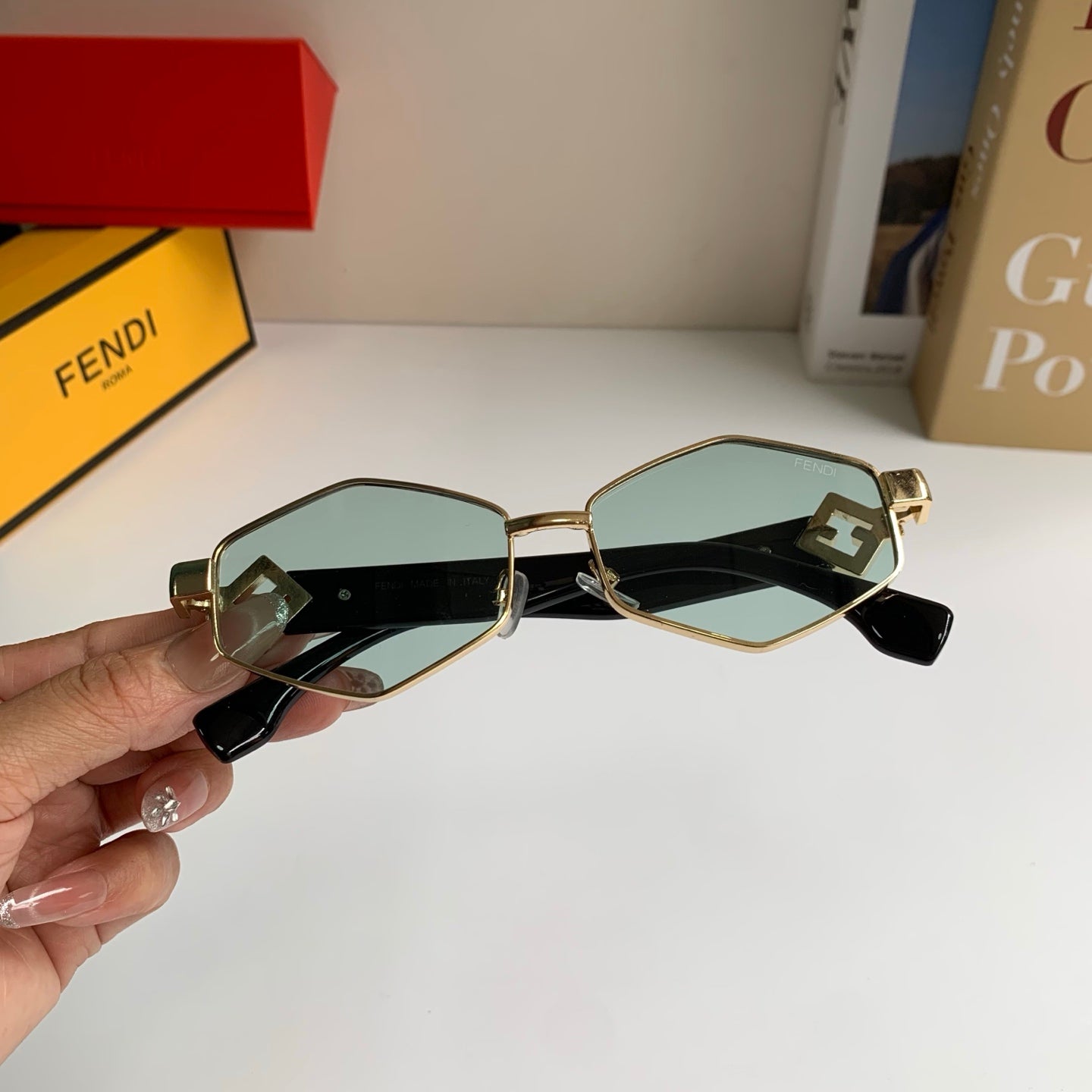 Fendi Metal Fashion Silver Lens Sunglasses for Men & Women - 487760 - detail image 4