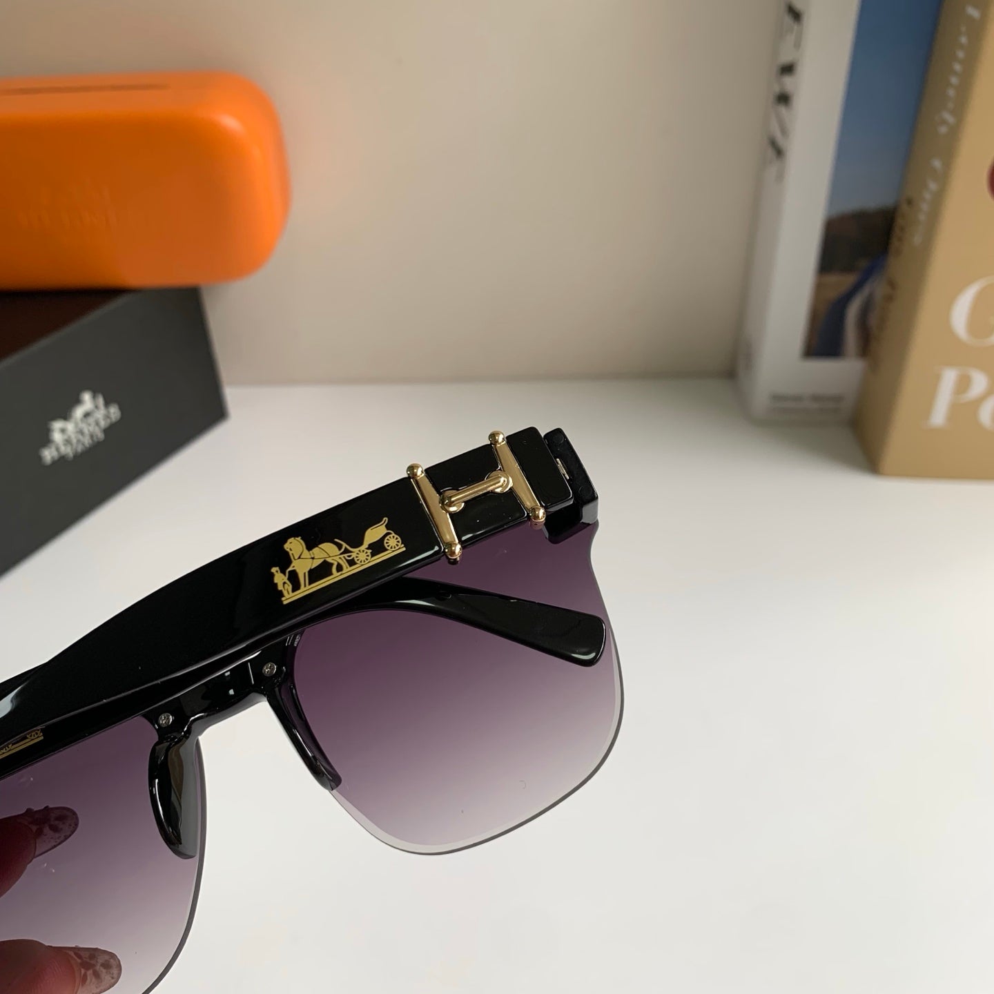 Hermès Square Black Lens Sunglasses for Men & Women - 488088 - detail image 8