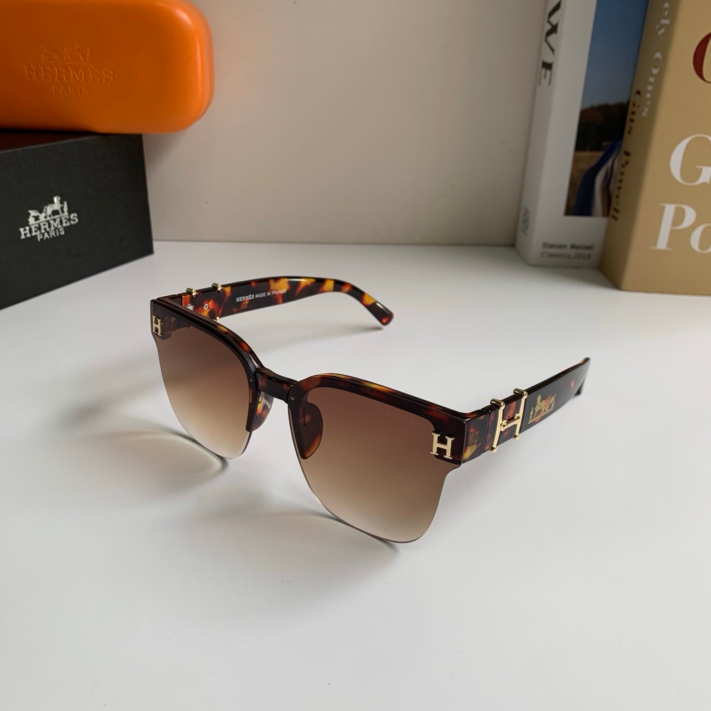 Hermès Square Brown Lens Sunglasses for Men & Women - detail image 2