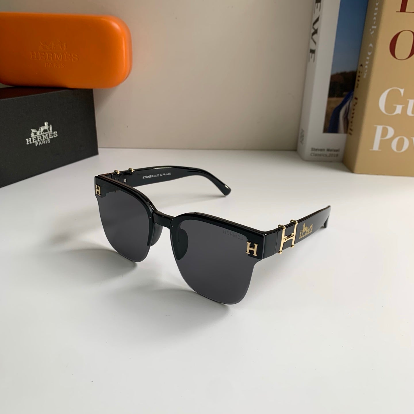 Hermès Square Black Lens Sunglasses for Men & Women - detail image 2
