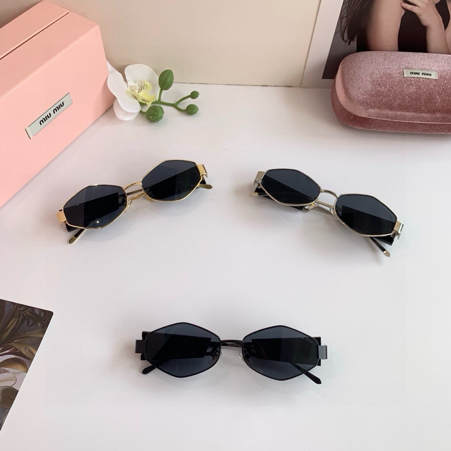 Miu Miu Metal Fashion Silver Lens Sunglasses for Men & Women - 487566 - detail image 2